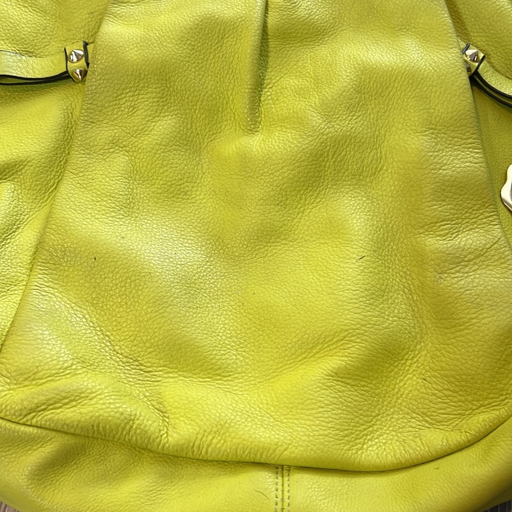 Vince Camuto Sonata Limeade leather bag - Picture 2 of 12